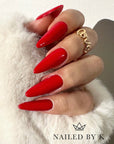 GLAMOUR